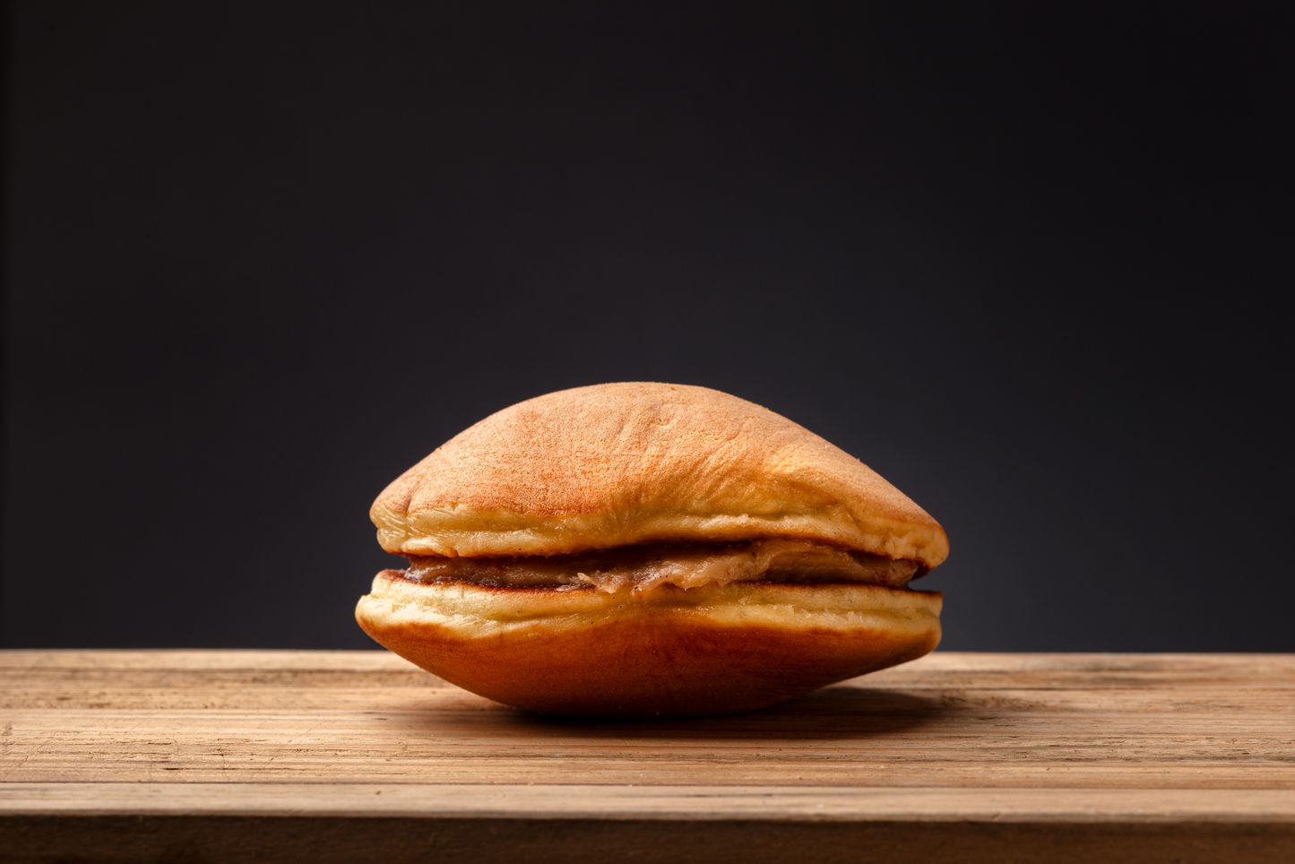 Pancake DORAYAKI gusto noci pecan e caramello