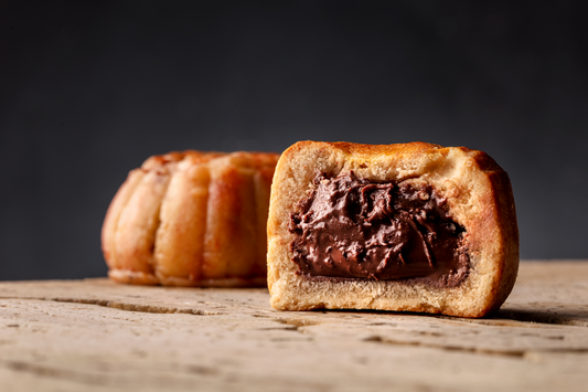 2x Biscotti fatti a mano ripieni MOON CAKE gusto cioccolato